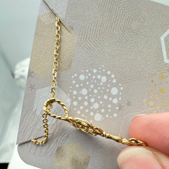 Vintage 14k Yellow Gold Filigree Large Key Pendant Necklace 18 Inch Chain - Picture 9 of 9